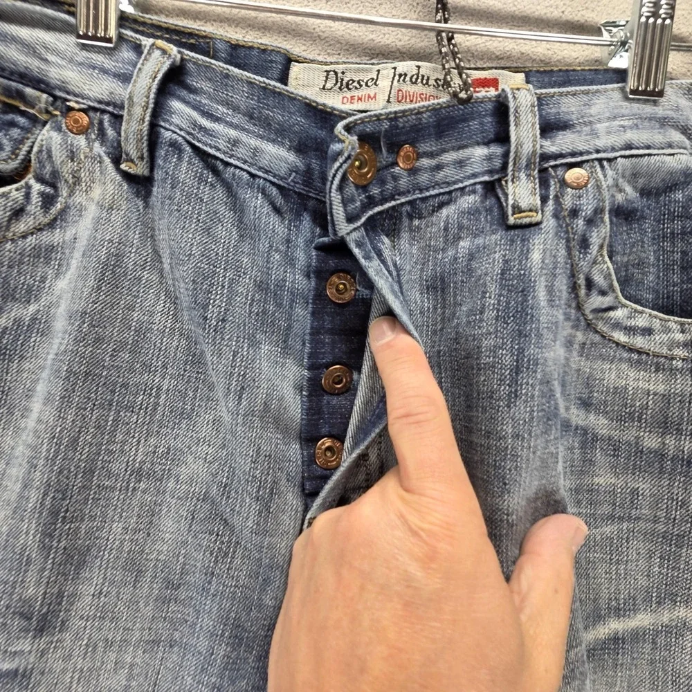 Diesel Jeans Mens Blue Kulter Regular Straight Button Fly Italy 00727 Fits 32x32 - Picture 13 of 16